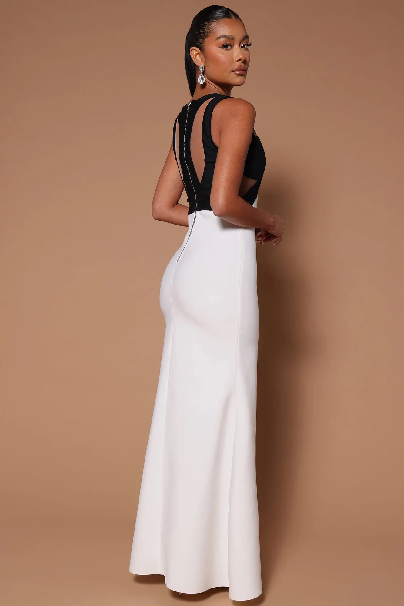 Alyssa Bandage Maxi Dress - Black/White