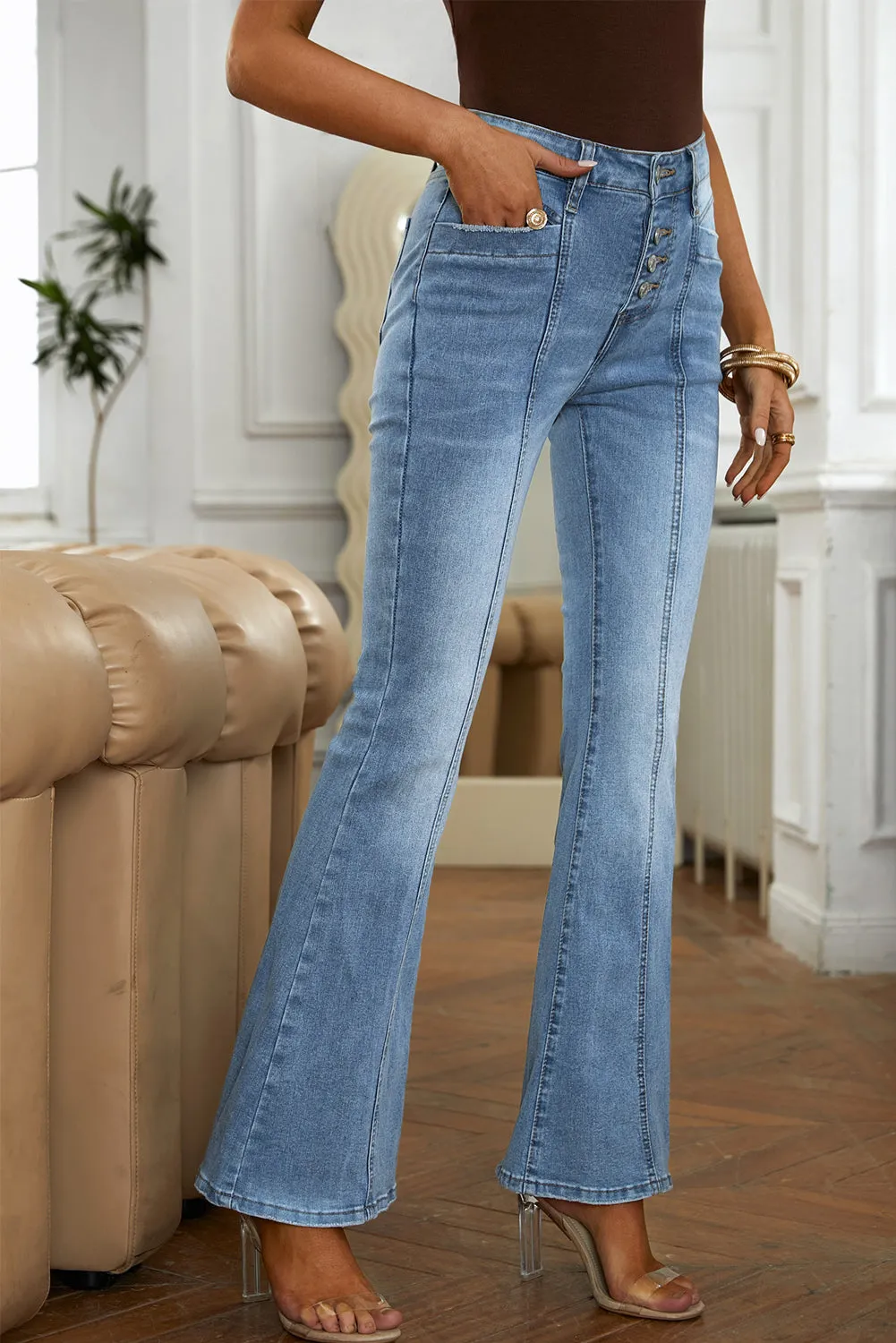 Women's Pockets Button Fly Seamed Flare Jeans