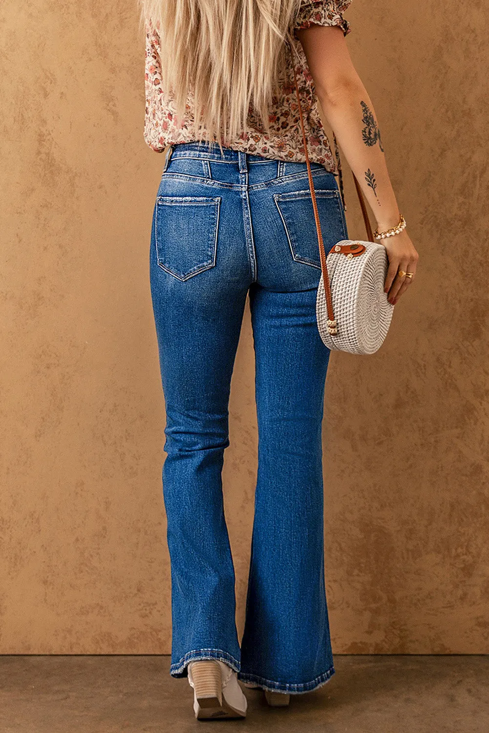 Women's Pockets Button Fly Seamed Flare Jeans